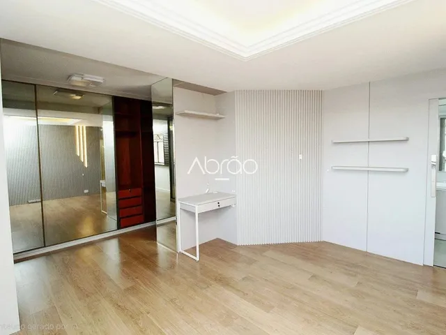 Imagem 16: Apartamento Semimobiliado com 4 Quartos para Locação no Batel 210 M² Privativos Com