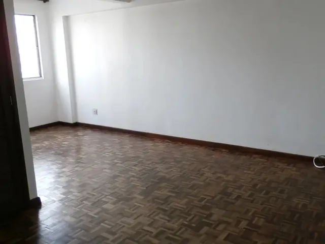 Imagem 5: Kitinet com 1 Quarto para Alugar por R$ 900.00, 30.40 M2 - Centro - Curitiba/Pr