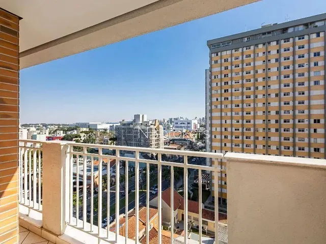 Imagem 11: Apartamento Amplo e Sofisticado À Venda no Coração da Cidade