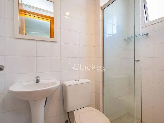 Imagem 5: Apartamento Amplo e Sofisticado À Venda no Coração da Cidade