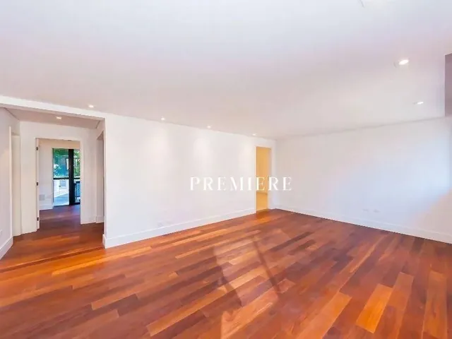 Imagem 9: Apartamento com 4 Dormitórios para Alugar, 227 M² - Batel - Experimente o Atendimento