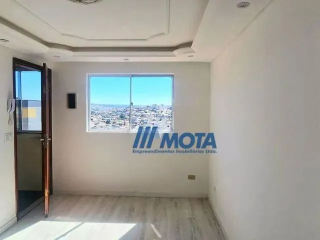 Imagem 3: Apartamento com 2 Dormitórios para Alugar, 52 M² em Colombo/Pr
