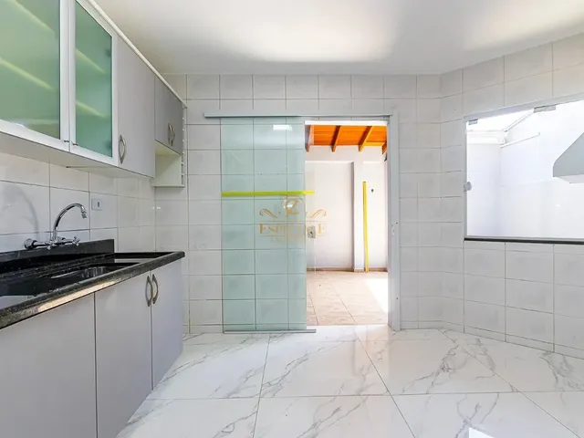Imagem 8: Sobrado Triplex para Locação em Condomínio Fechado | 4 Dormitórios Suítes