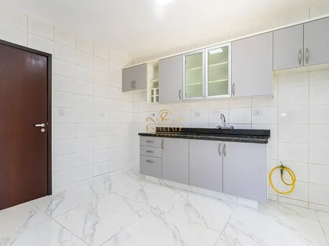 Imagem 4: Sobrado Triplex para Locação em Condomínio Fechado | 4 Dormitórios Suítes