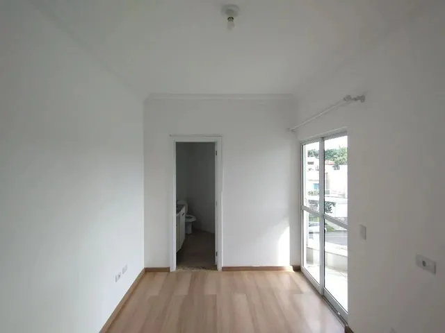 Imagem 9: Apartamento com Suíte, Sacada com Churrasqueira e Garagem Coberta para Alugar Próximo