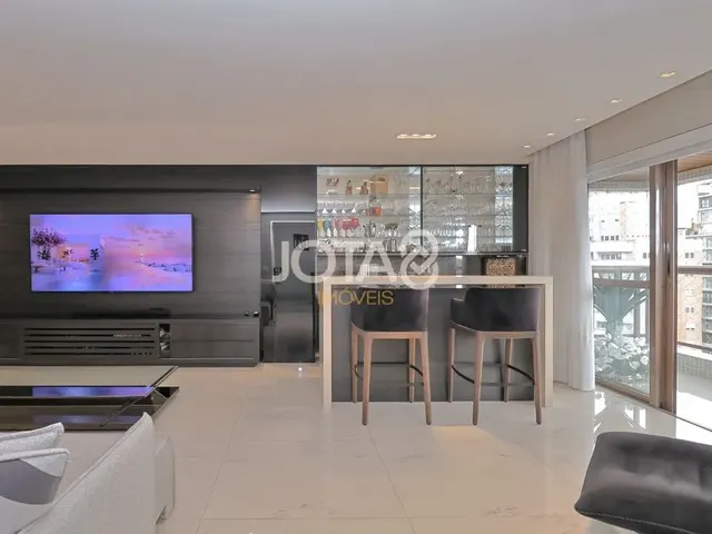 Imagem 1: Elegante Apartamento Mobiliado no Cabral Elegante Apartamento Mobiliado no Cabral