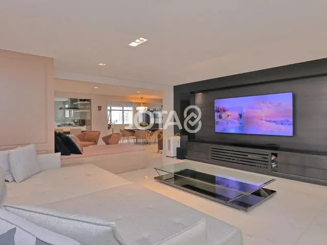 Imagem 8: Elegante Apartamento Mobiliado no Cabral Elegante Apartamento Mobiliado no Cabral