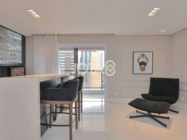 Imagem 4: Elegante Apartamento Mobiliado no Cabral Elegante Apartamento Mobiliado no Cabral