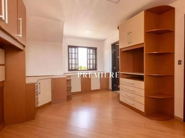 Imagem 9: Sobrado com 4 Dormitórios para Alugar, 175 M² - Xaxim - Experimente o Atendimento