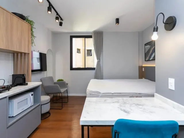 Imagem 9: Apartamento com 1 Quarto para Alugar por R$ 2000.00, 19.97 M2 - Centro - Curitiba/Pr