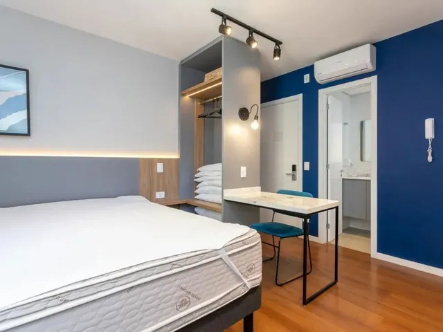 Imagem 14: Apartamento com 1 Quarto para Alugar por R$ 2000.00, 19.97 M2 - Centro - Curitiba/Pr