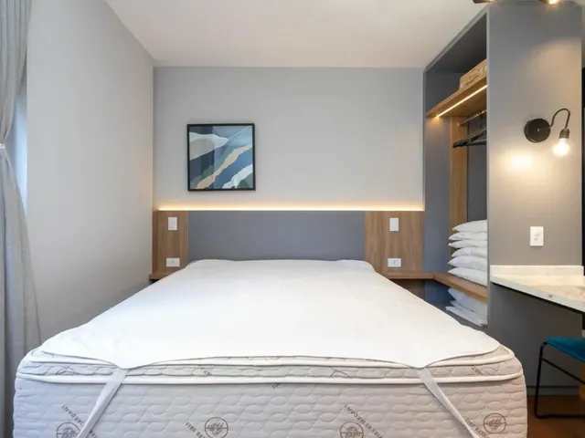 Imagem 15: Apartamento com 1 Quarto para Alugar por R$ 2000.00, 19.97 M2 - Centro - Curitiba/Pr