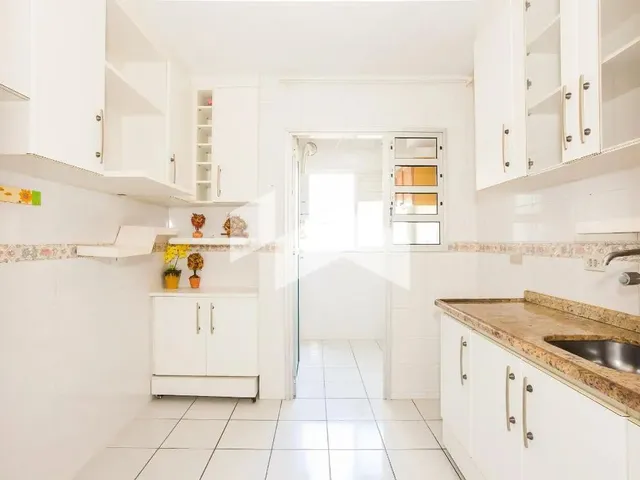 Imagem 14: Apartamento com 68 M², 3 Quartos Sendo 1 Suíte para Alugar no Bairro Cajuru