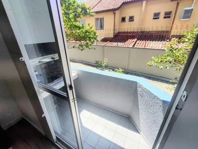 Imagem 10: Apartamento com 3 Quartos para Alugar por R$ 1800.00, 60.18 M2 - Uberaba - Curitiba/Pr