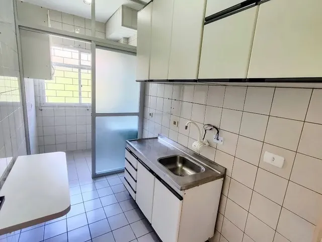 Imagem 15: Apartamento com 3 Quartos para Alugar por R$ 1800.00, 60.18 M2 - Uberaba - Curitiba/Pr