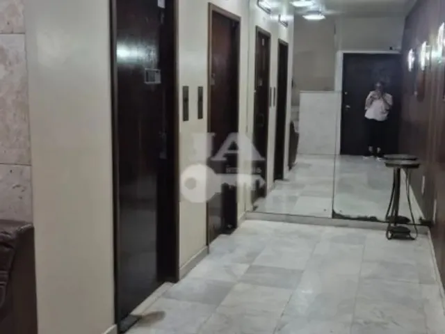 Imagem 16: Apartamento com 3 Quartos para Alugar por R$ 2700.00, 125.00 M2 - Centro - Curitiba/Pr