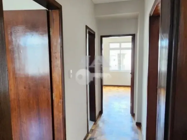 Imagem 4: Apartamento com 3 Quartos para Alugar por R$ 2700.00, 125.00 M2 - Centro - Curitiba/Pr