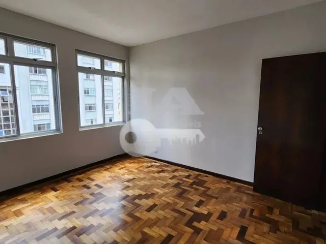Imagem 15: Apartamento com 3 Quartos para Alugar por R$ 2700.00, 125.00 M2 - Centro - Curitiba/Pr