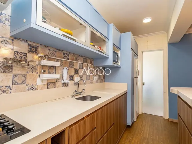 Imagem 6: Apartamento Mobiliado com 3 Quartos para Alugar no Batel - 93 M² - Sacada Com