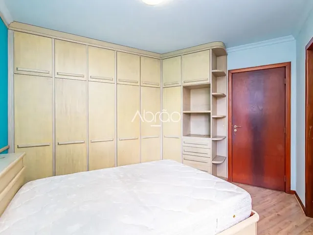 Imagem 7: Apartamento Mobiliado com 3 Quartos para Alugar no Batel - 93 M² - Sacada Com