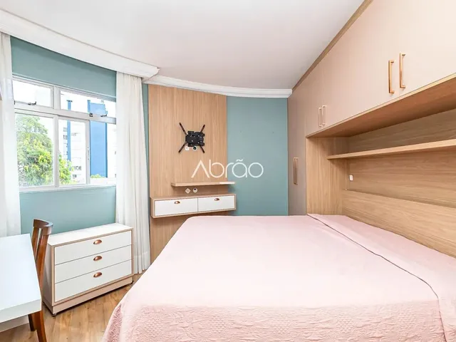 Imagem 9: Apartamento Mobiliado com 3 Quartos para Alugar no Batel - 93 M² - Sacada Com
