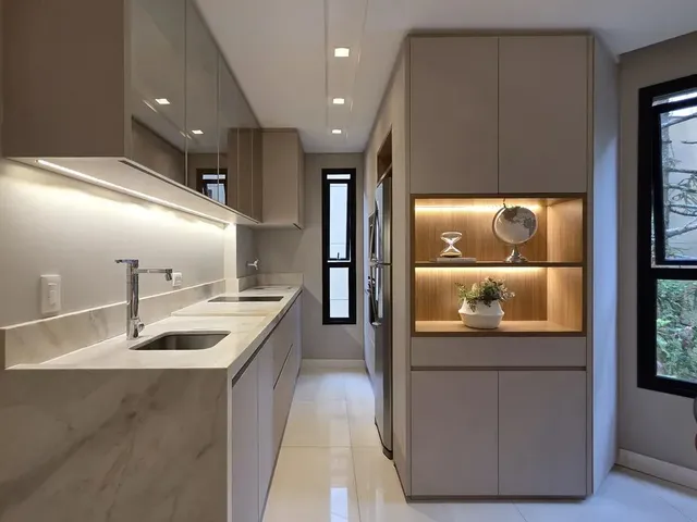 Imagem: Apartamento com 2 Quartos Curitiba - Centro