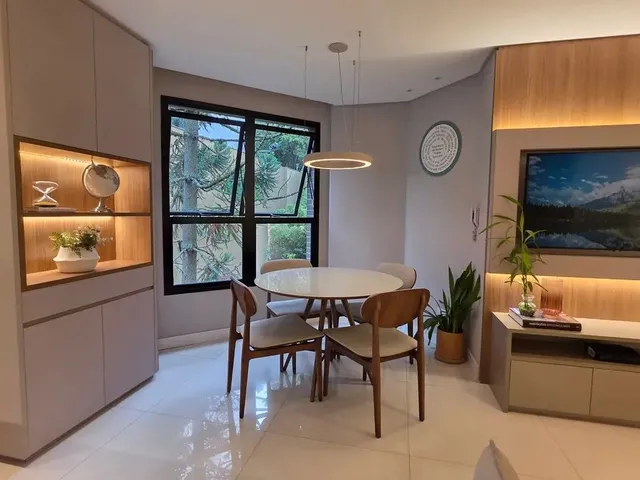 Imagem 14: Apartamento com 2 Quartos Curitiba - Centro Cívico