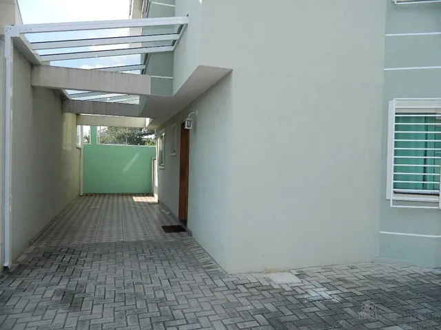 Imagem 9: Sobrado Triplex em Condomínio para Alugar no Hauer / Boqueirão