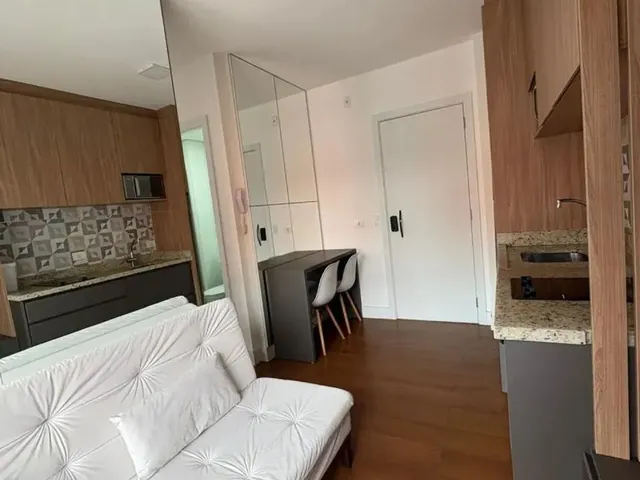 Imagem 9: Imóvel para Aluguel Possui 28 Metros Quadrados com 1 Quarto em Centro - Curitiba - Pr