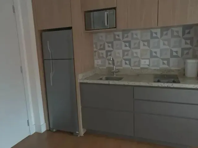 Imagem 5: Imóvel para Aluguel Possui 28 Metros Quadrados com 1 Quarto em Centro - Curitiba - Pr