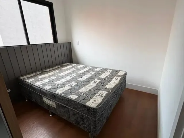 Imagem 3: Imóvel para Aluguel Possui 28 Metros Quadrados com 1 Quarto em Centro - Curitiba - Pr