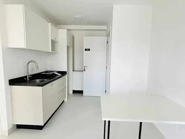 Imagem 12: Apartamento Novo Semi Mobiliado com Sacada e 2 Quartos no Centro