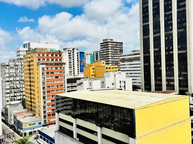 Imagem 4: Apartamento Novo Semi Mobiliado com Sacada e 2 Quartos no Centro