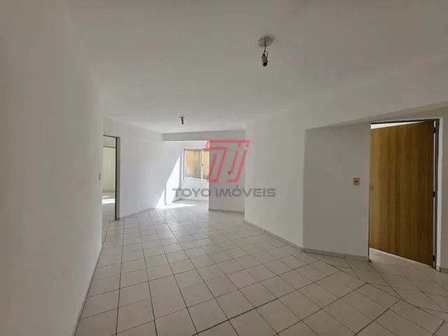 Imagem 15: Apartamento com 3 Dormitórios para Alugar com 75,00M² no Ed. Itacolomi, Bairro Portão