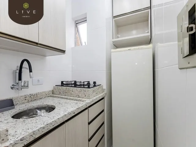 Imagem 6: Studio Ensolarado, Semi Mobiliado e com Vaga de Garagem para Locação no Bigorrilho
