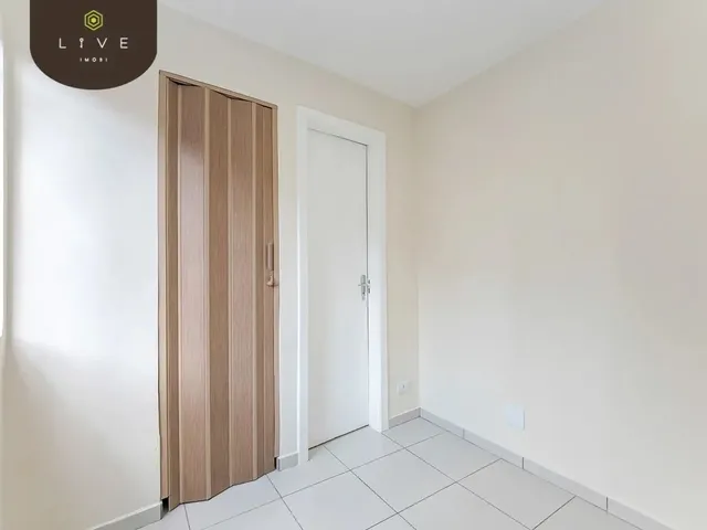 Imagem 12: Studio Ensolarado, Semi Mobiliado e com Vaga de Garagem para Locação no Bigorrilho