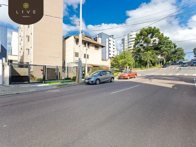 Imagem 7: Studio Ensolarado, Semi Mobiliado e com Vaga de Garagem para Locação no Bigorrilho