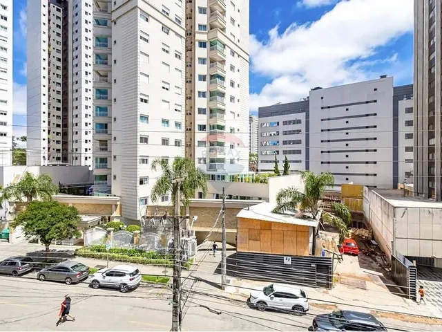 Imagem 7: Apartamento com 3 Quartos para Alugar no Água Verde em Curitiba-Pr