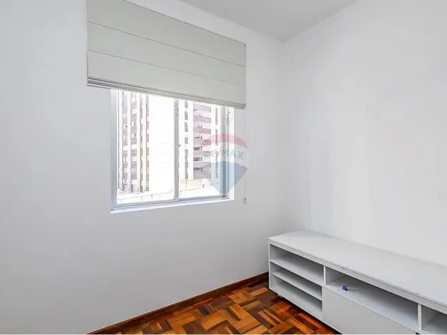 Imagem 3: Apartamento com 3 Quartos para Alugar no Água Verde em Curitiba-Pr