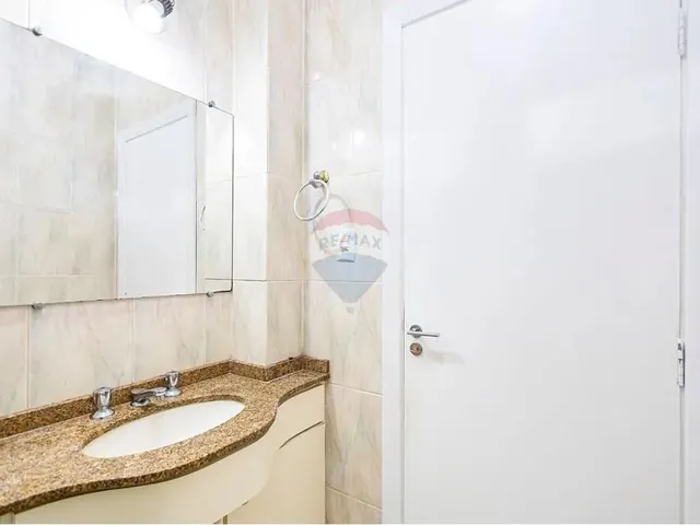 Imagem 15: Apartamento com 3 Quartos para Alugar no Água Verde em Curitiba-Pr