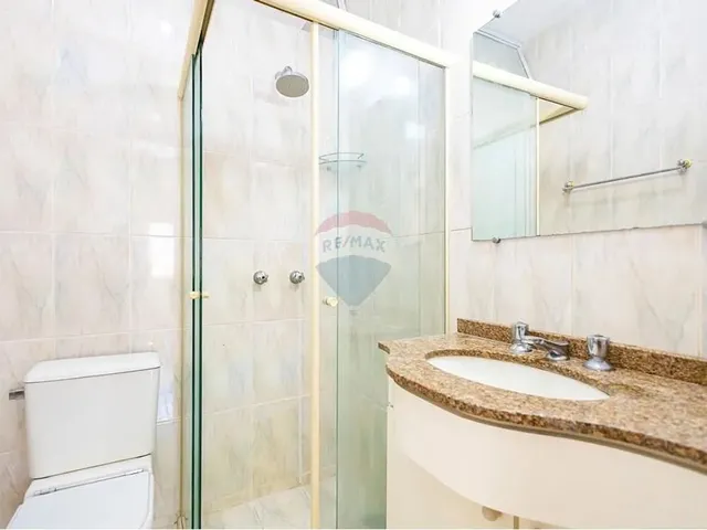 Imagem 16: Apartamento com 3 Quartos para Alugar no Água Verde em Curitiba-Pr