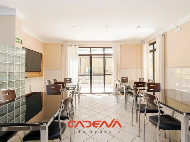 Imagem 4: Apartamento com 2 Quartos e 1 Vaga para Aluguel no Centro