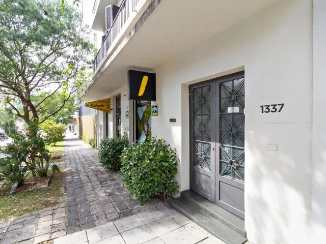 Imagem 10: Apartamento com 2 Quartos para Alugar por R$ 1800.00, 50.00 M2 - Centro - Curitiba/Pr