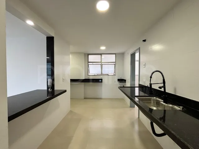 Imagem 6: Apartamento de 3 quartos à venda no Ed. Saint James, com 130m², em Icaraí, Niterói/RJ