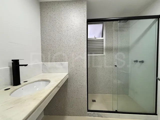 Imagem 4: Apartamento de 3 quartos à venda no Ed. Saint James, com 130m², em Icaraí, Niterói/RJ