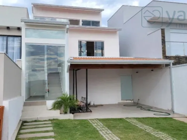 Imagem: Casa em Condomínio de Luxo à Venda em
