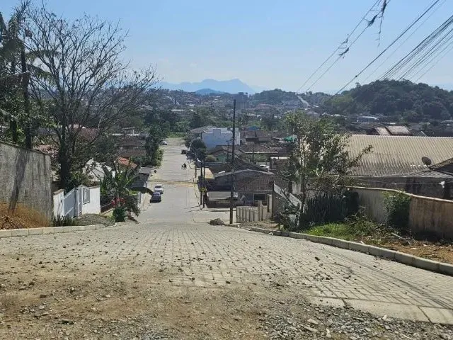 Imagem 5: Casa de Esquina Escriturada e Quitada - Bairro Petrópolis, Rua Alfenas