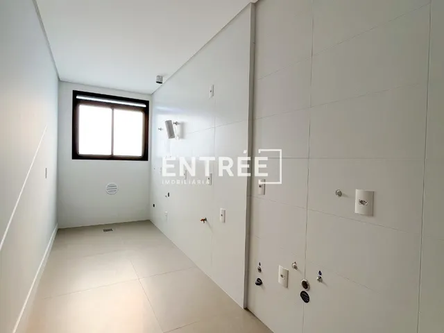 Imagem 5: Apartamento Novo 2 Suítes e 2 Vagas - Centro