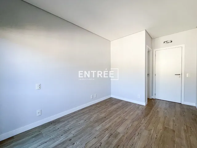 Imagem 6: Apartamento Novo 2 Suítes e 2 Vagas - Centro