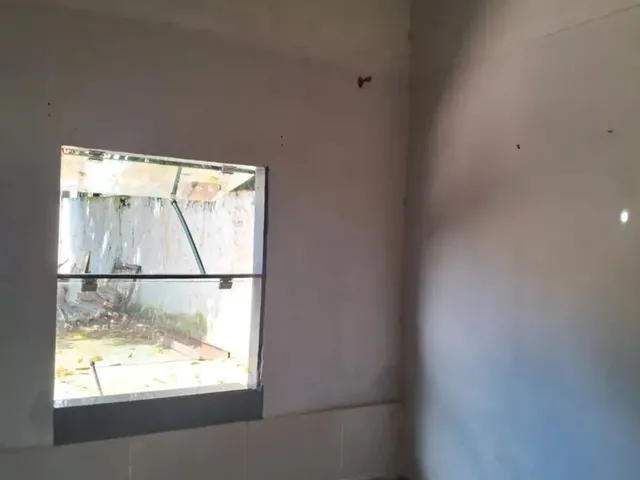 Imagem 12: Imóvel para Aluguel Possui 340 Metros Quadrados com 3 Quartos em Vila Irany - Goiânia